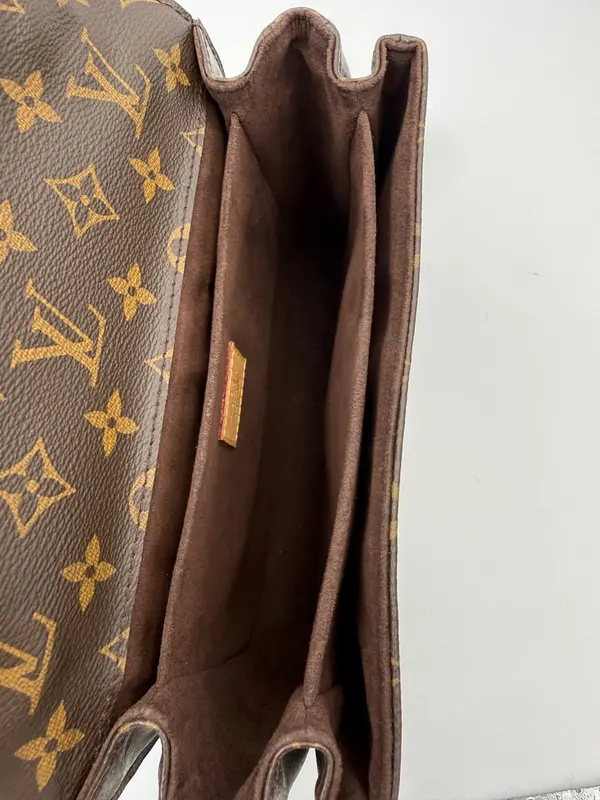 LOUIS VUITTON METIS Monogram Handbag thumbnail 13